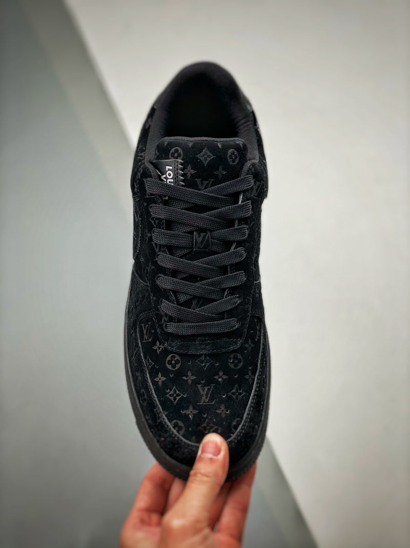 Tênis Nike Air Force 1 Low LV