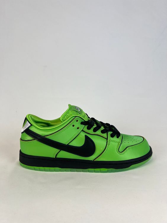 DUNK LOW SB X MENINAS SUPER PODEROSAS DOCINHO