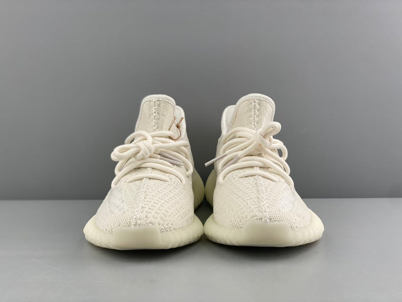 Tênis Adidas Yeezy Boost 350 V2 Bone