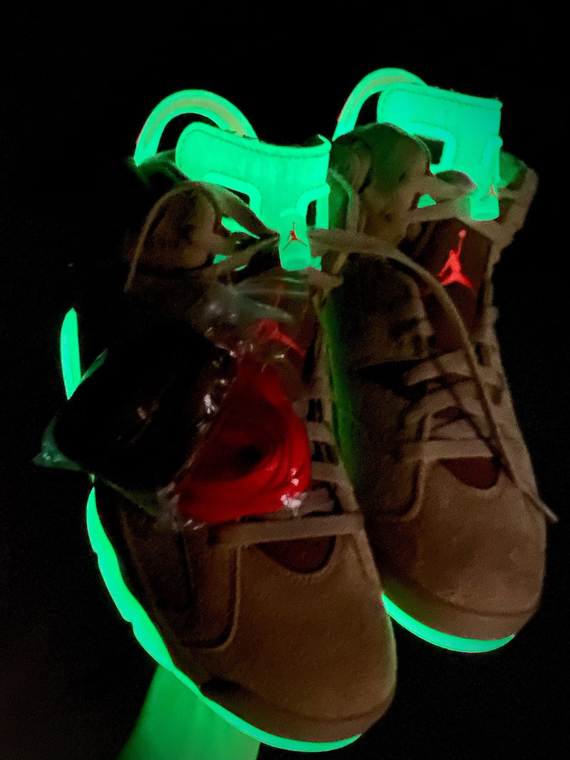 Tênis Nike Air Jordan 6 Retro SP British Khaki Travis Scott