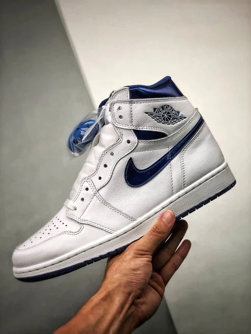 Tênis Nike Air Jordan 1 High "Metalic Navy"