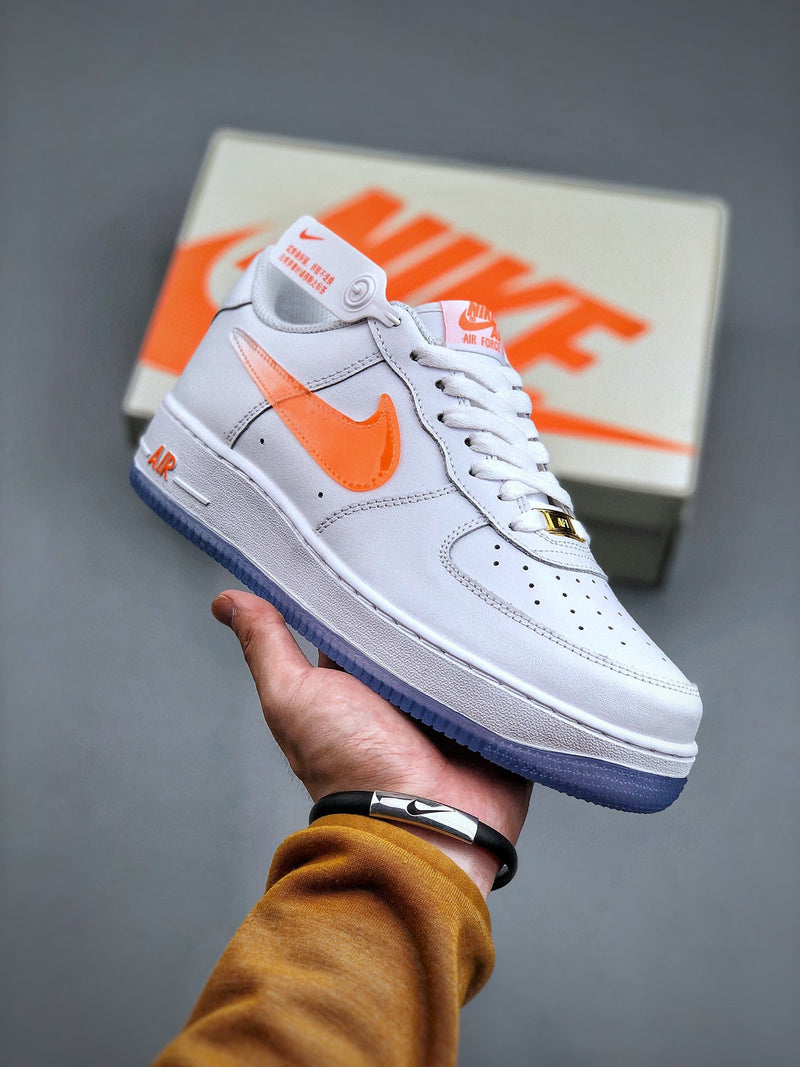 Tênis Nike Air Force 1 Low Orange White