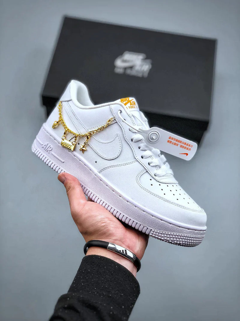 Tênis Nike Air Force 1 Low Lucky Charms