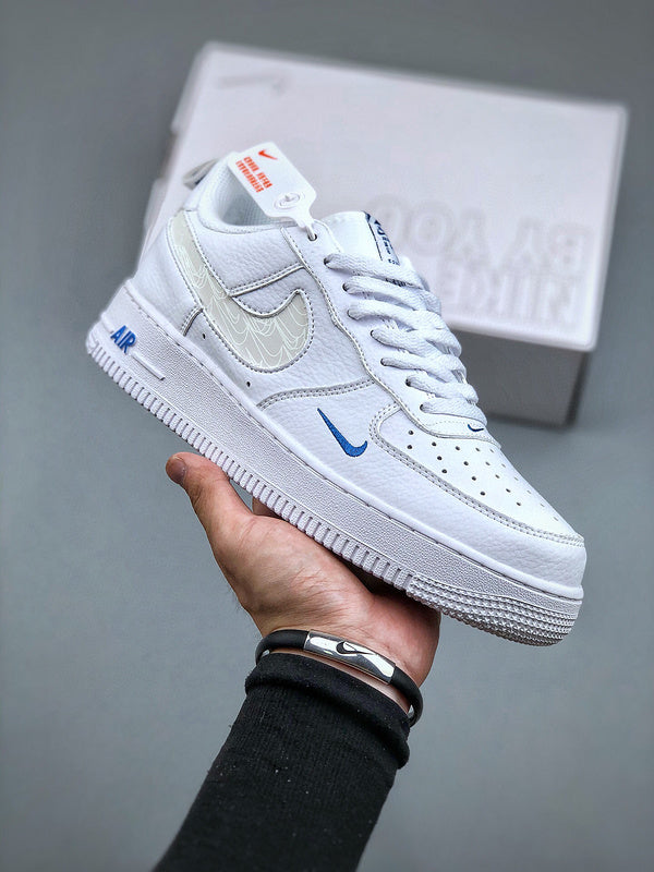 Tênis Nike Air Force 1 Low LV8 Junior