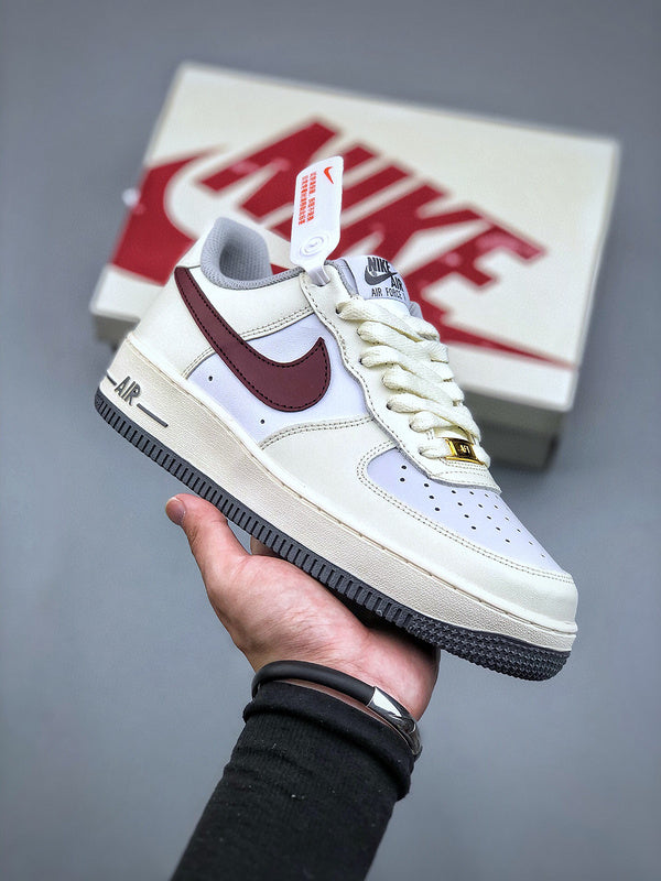 Tênis Nike Air Force 1 Low Rice Dark Red