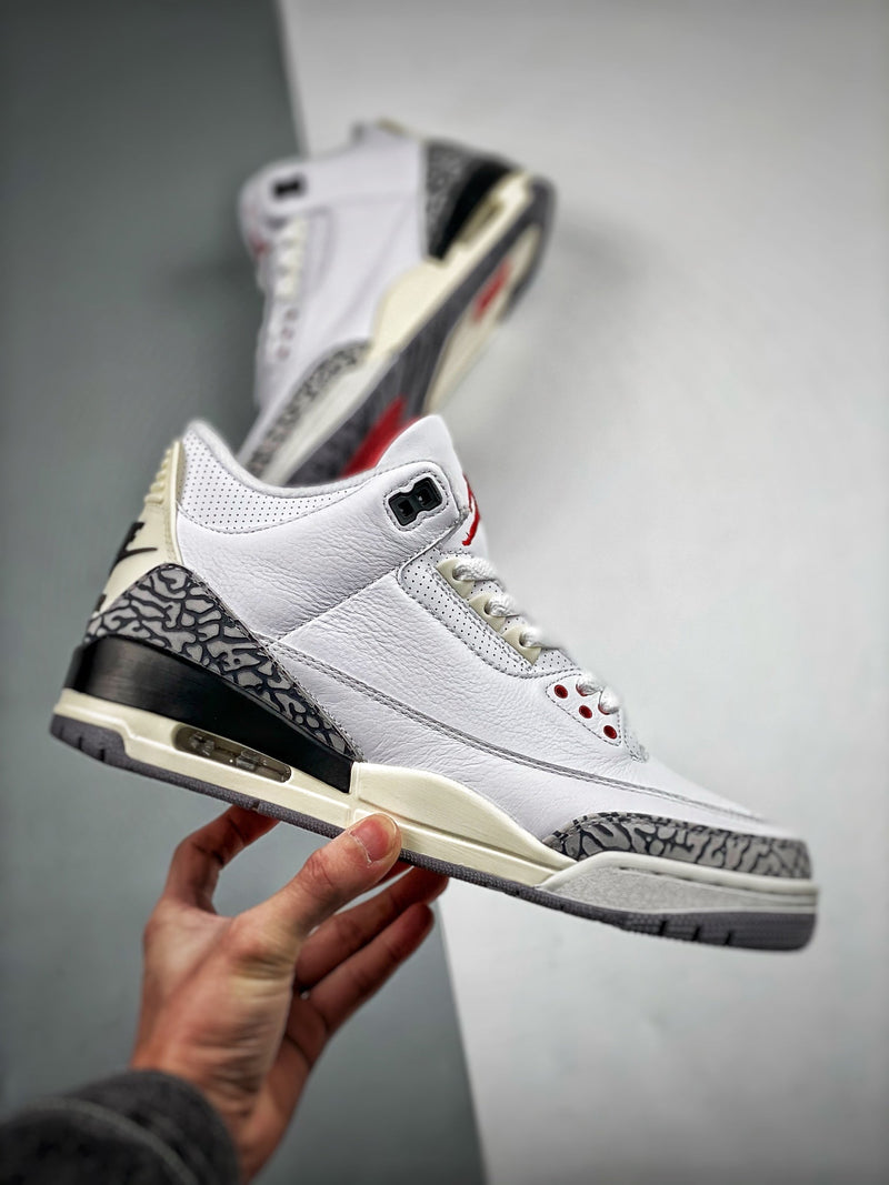 Tênis Nike Air Jordan 3 White Cement Reimagined"