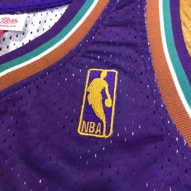 Regata Utah Jazz Mitchell & Ness Away 96/97