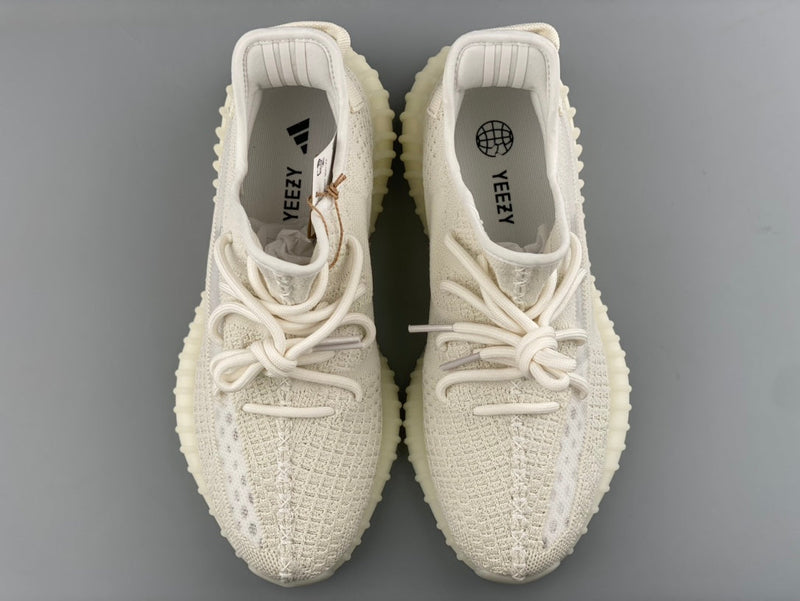 Tênis Adidas Yeezy Boost 350 V2 Bone