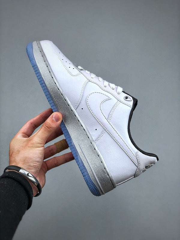 Tênis Nike Air Force 1 Low '07 SE