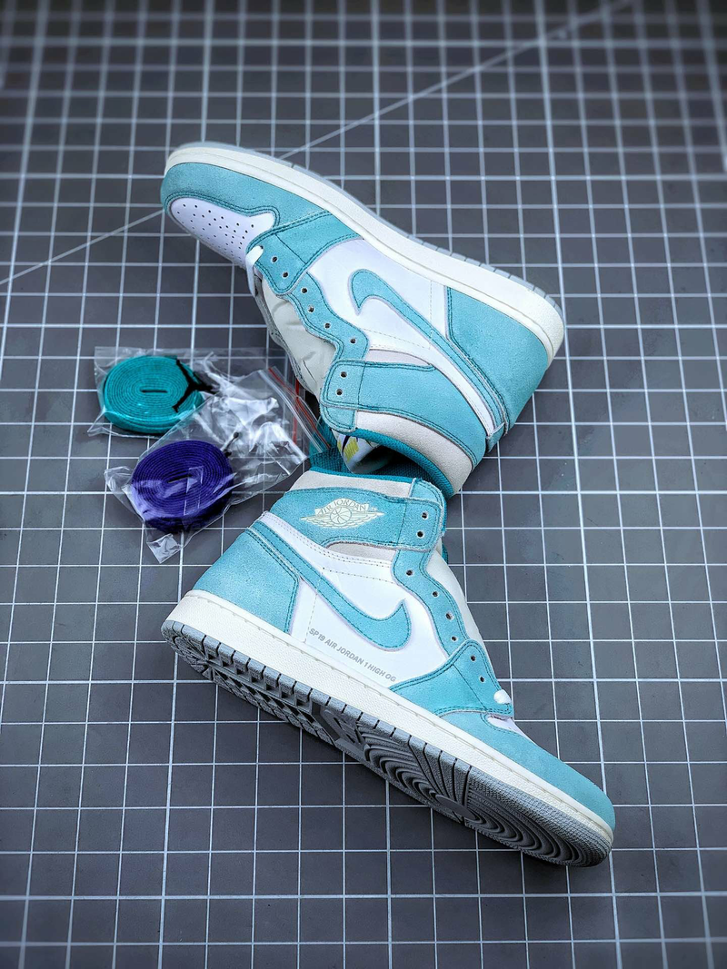 Tênis Nike Air Jordan 1 High Turbo Green