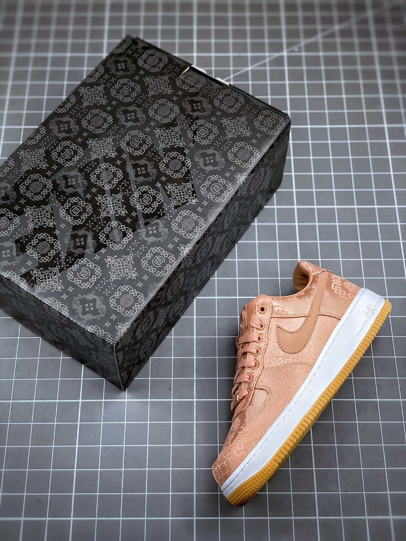 Tênis Nike Air Force 1 Low x Louis Vitton