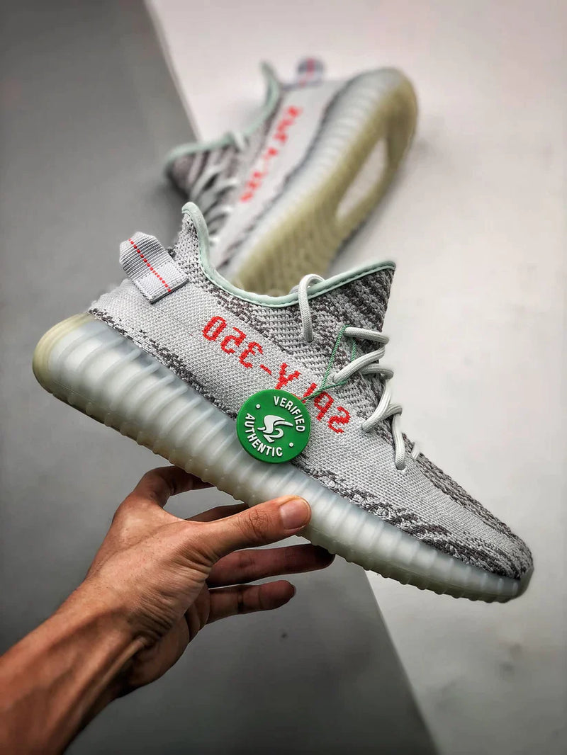 Tênis Adidas Yeezy 350 Boost V2 Blue Tint