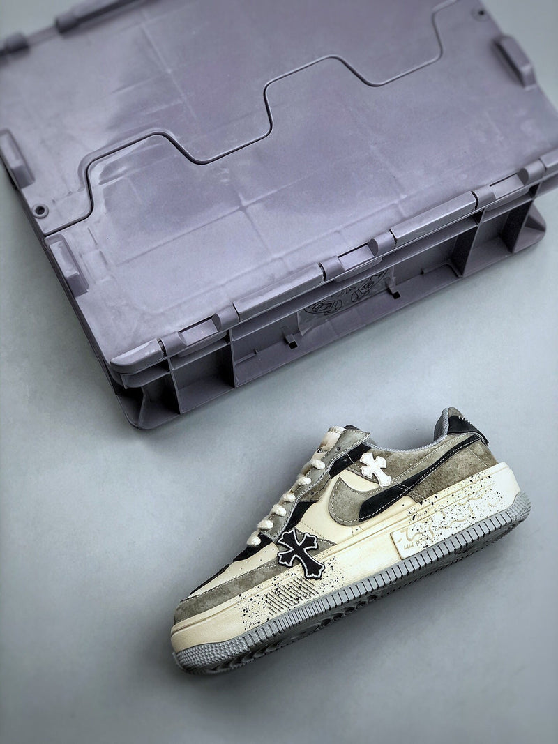 Tênis Nike Air Force 1 Low x CHROME HEARTS