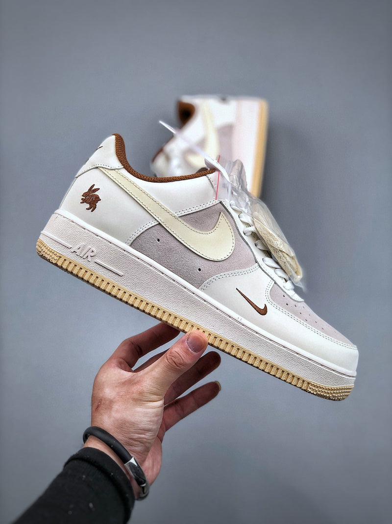 Tênis Nike Air Force 1 Low '07 Lv8