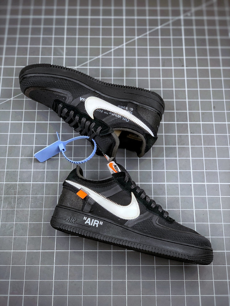 Tênis Nike Air Force Low x Off-White '07 MoMA'