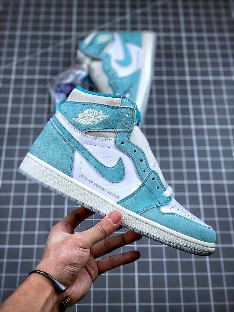 Tênis Nike Air Jordan 1 High Turbo Green