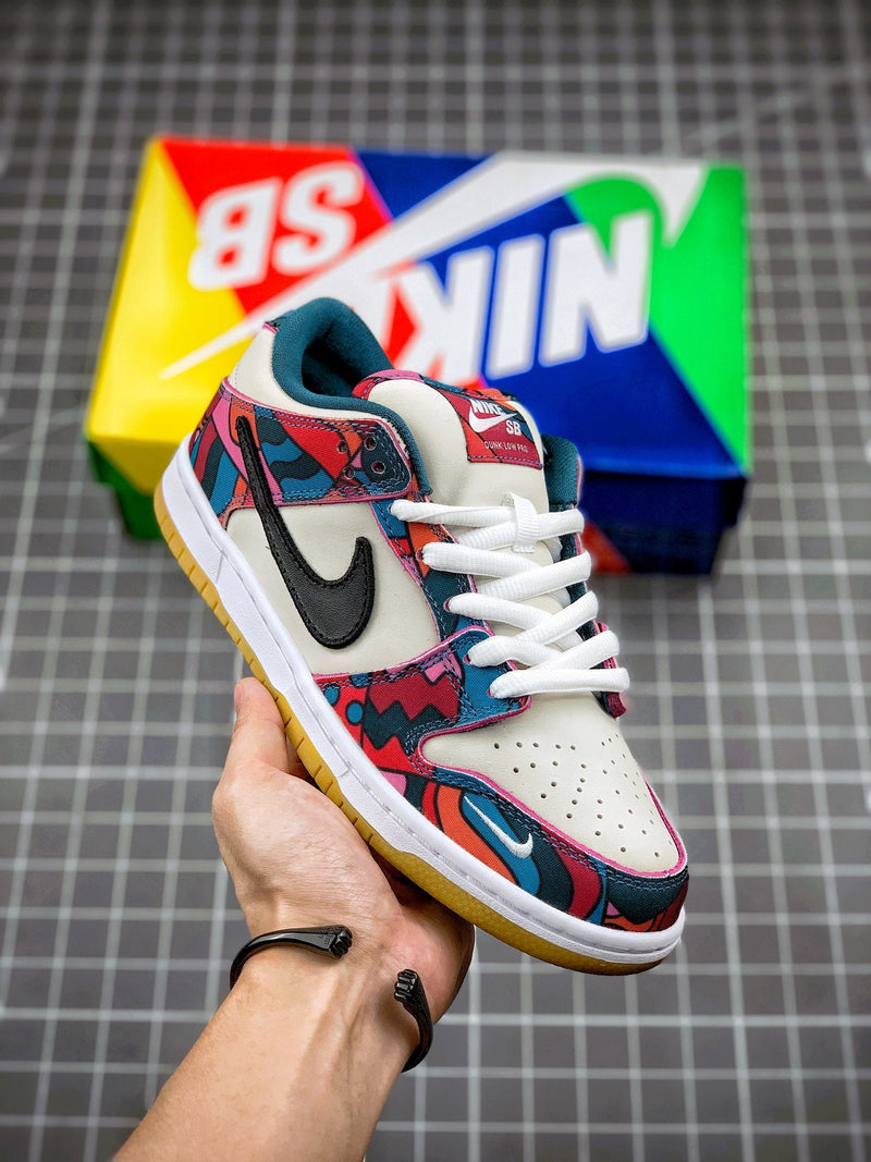 Tênis Nike SB Dunk Low "Abstract Art"