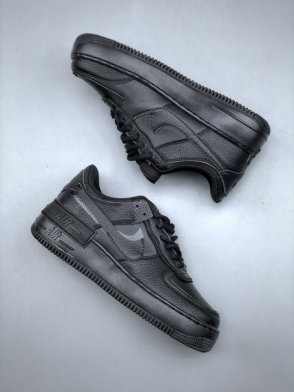 Tênis Nike Air Force 1 Low Shadow Triple