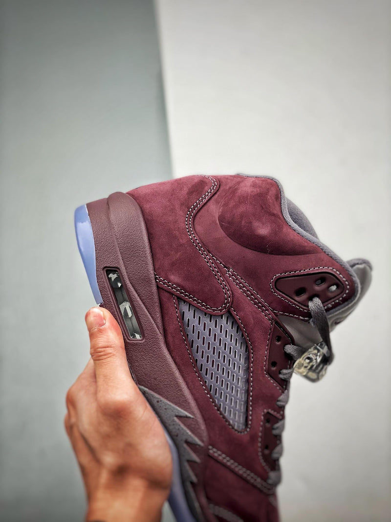 Tênis Nike Air Jordan 5 "Burgundy"