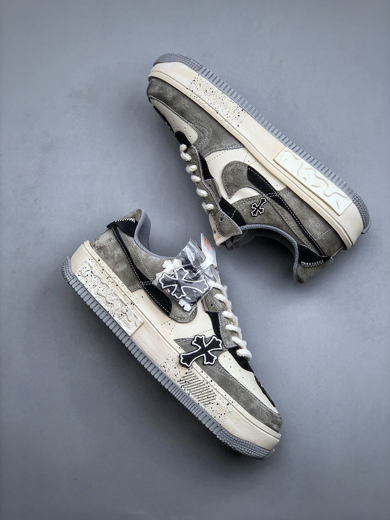 Tênis Nike Air Force 1 Low x CHROME HEARTS