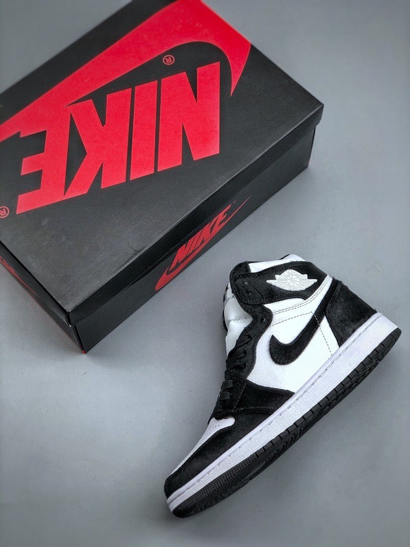 Tênis Nike Air Jordan 1 High 'Panda'