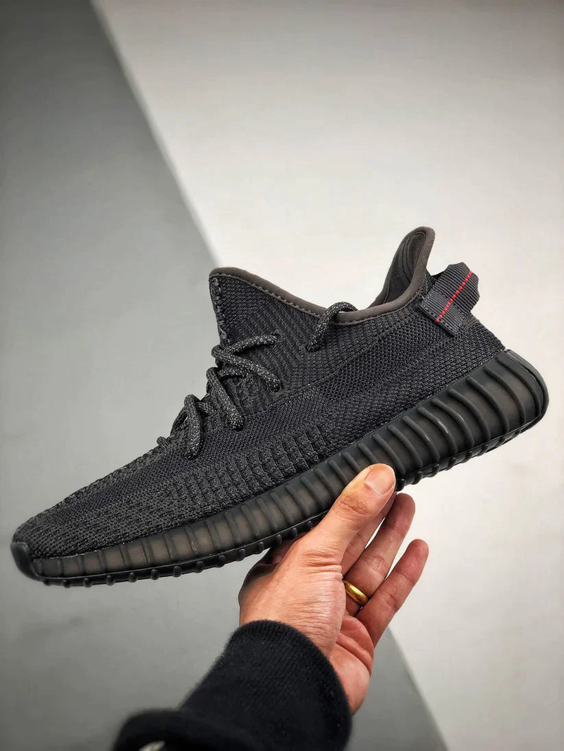 Tênis Adidas Yeezy 350 Boost V2 V2 Static Black