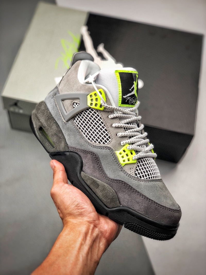 Tênis Nike Air Jordan 4 Retro SE “Neon”