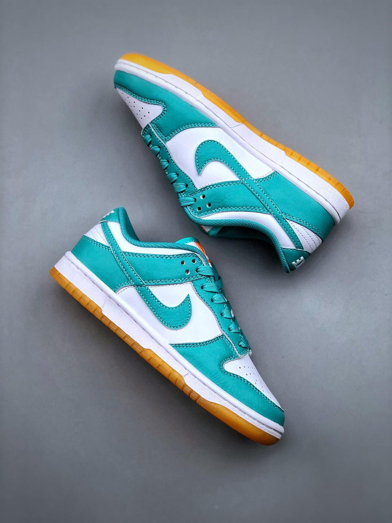 Tênis Nike SB Dunk Low Retro "Waterblue Gum"