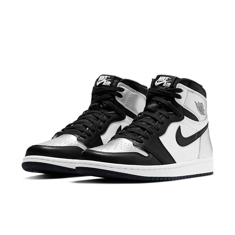 Tênis Nike Jordan 1 Retro High Silver Toe