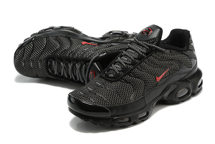 Tênis Nike Air Max Plus Tn "Black Metallic"