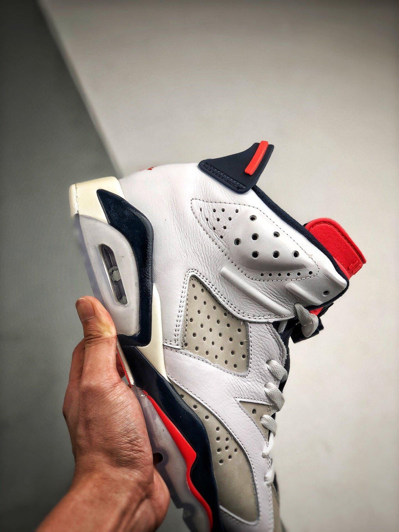 Tênis Nike Air Jordan 6 Retro "Tinker"