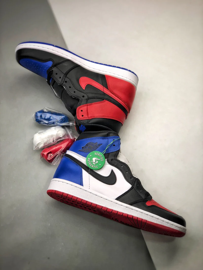 Tênis Nike Air Jordan 1 High Top 3