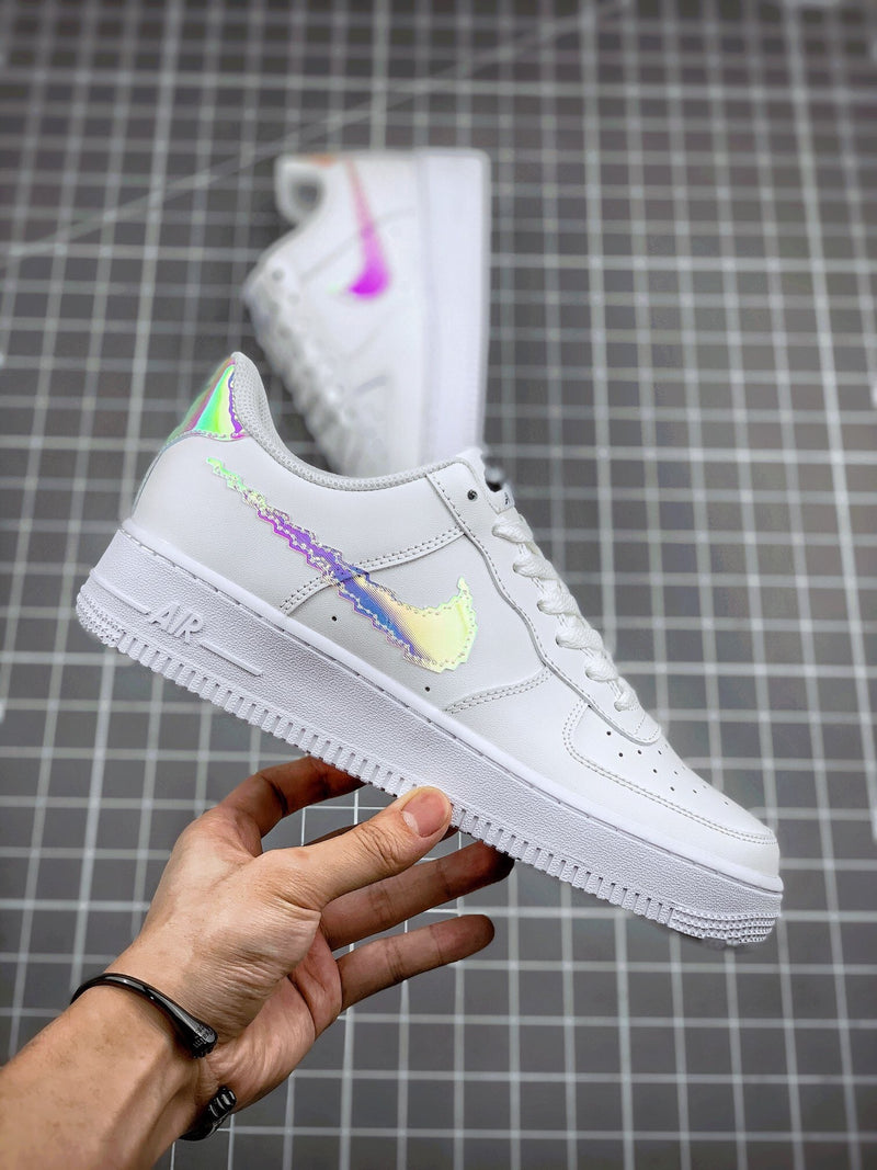 Tênis Nike Air Force 1 Low Laser v2