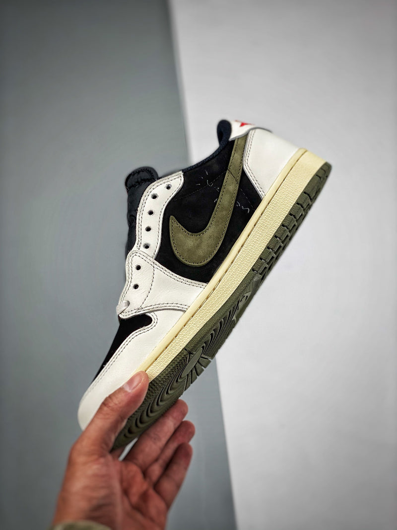 Tênis Travis Scott x Nike Air Jordan 1 Low 'Olive'