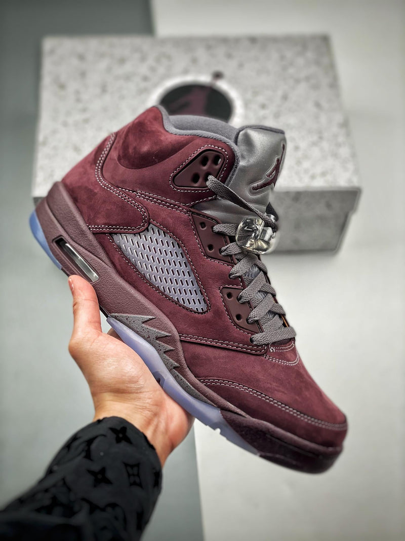 Tênis Nike Air Jordan 5 "Burgundy"