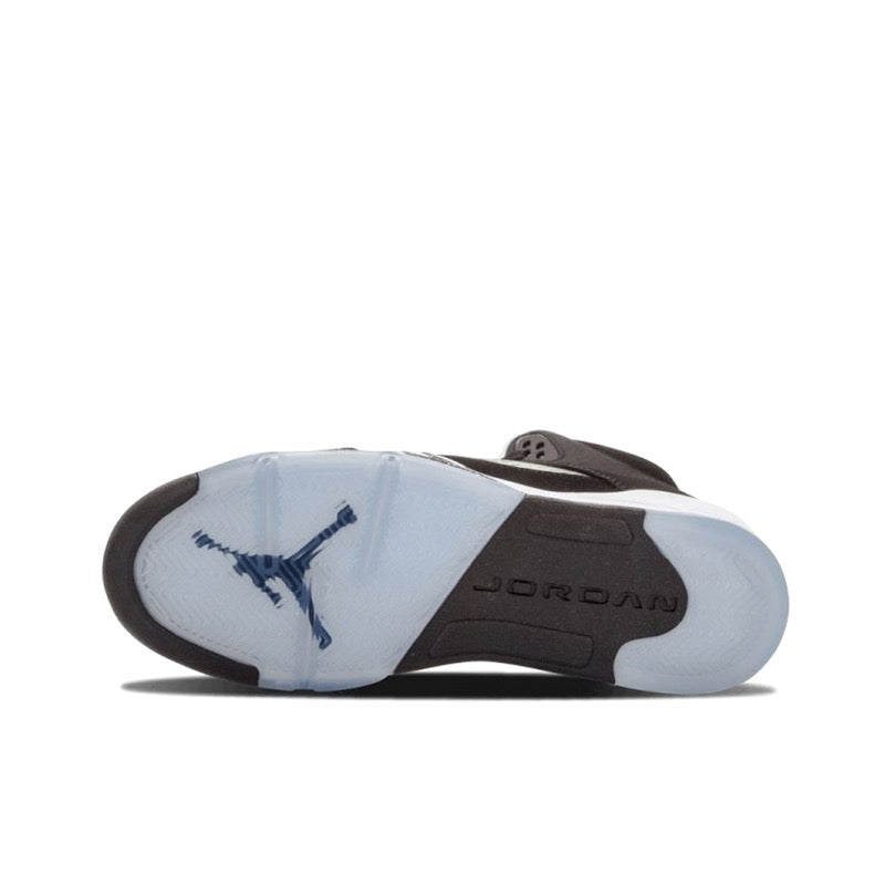 Tênis Nike Air Jordan 5 Moonlight