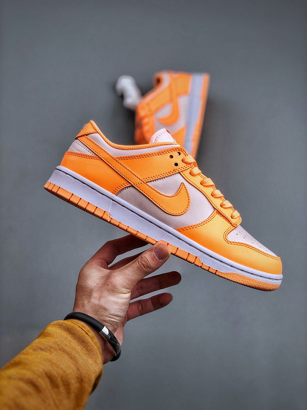 Tênis Nike SB Dunk Low "Peach Ceam"