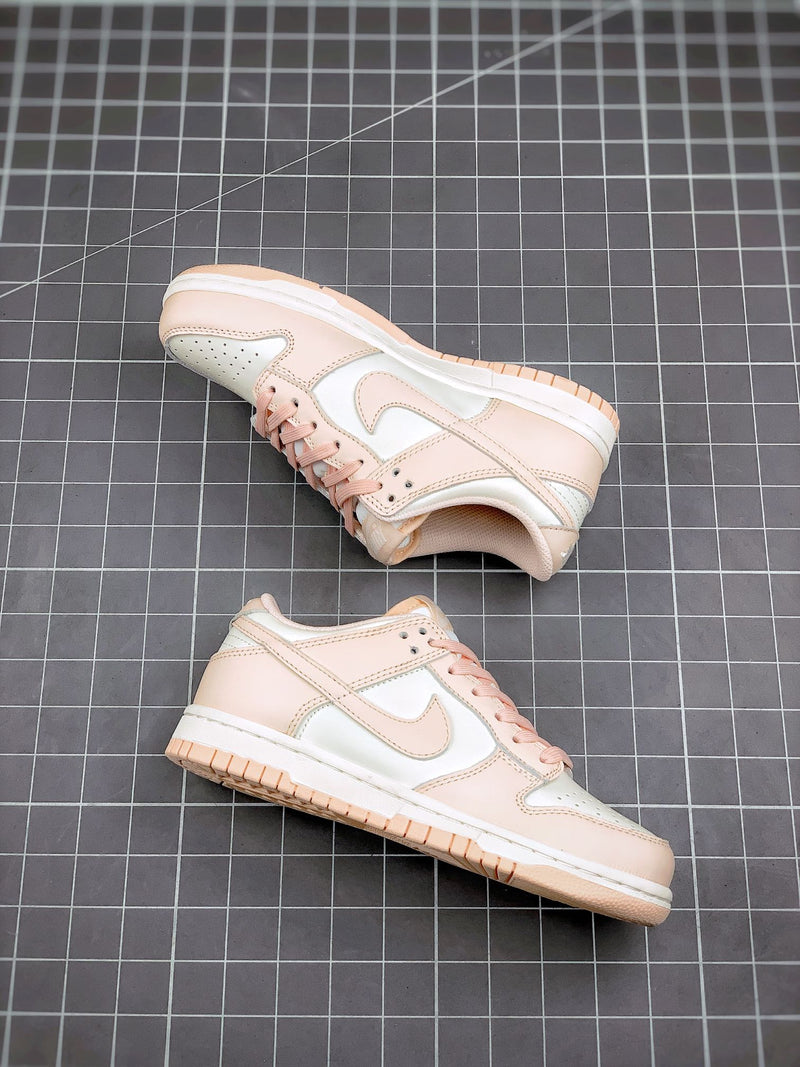 Tênis Nike SB Dunk Low "Orange Pearl"