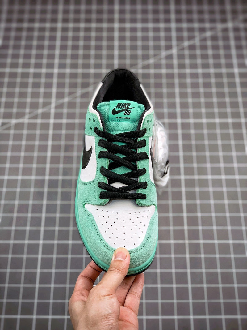 Tênis Nike SB Dunk Low "Sea Crystal"