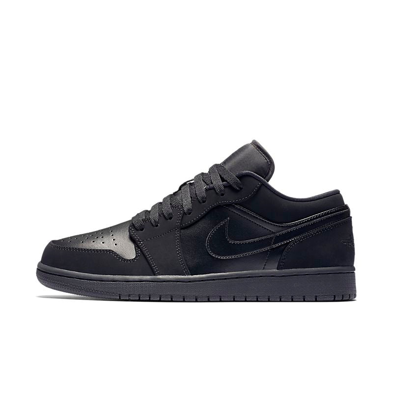 Tênis Nike Air Jordan 1 Low Retro Triple Black