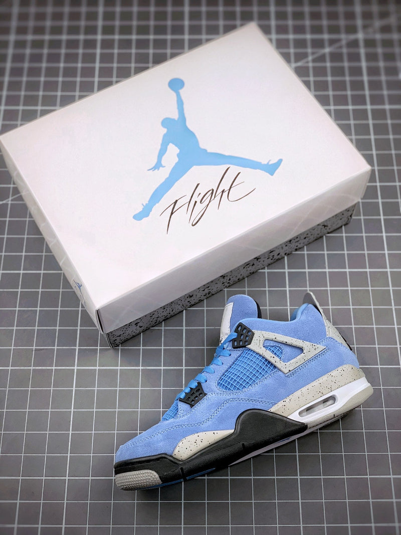 Tênis Nike Air Jordan 4 SE University Blue