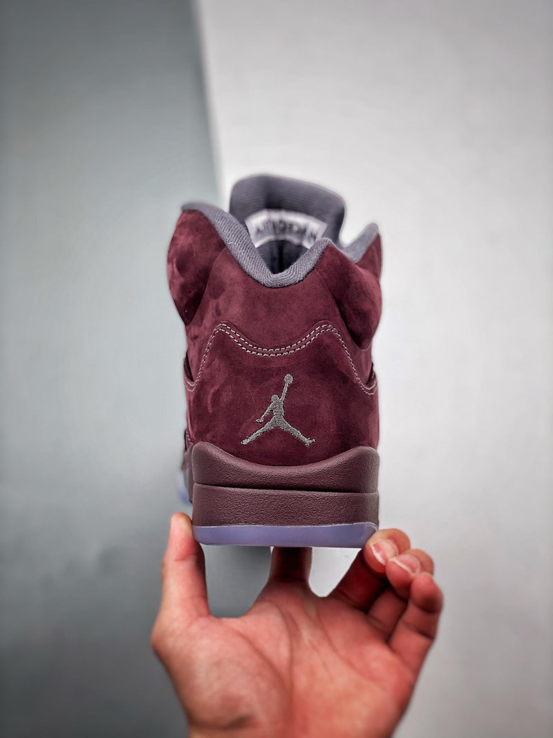 Tênis Nike Air Jordan 5 "Burgundy"