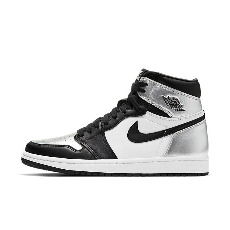 Tênis Nike Jordan 1 Retro High Silver Toe