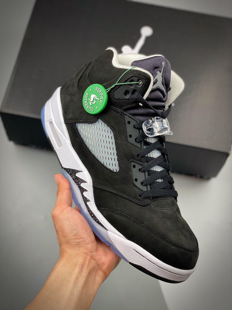 Tênis Nike Air Jordan 5 "Oreo"