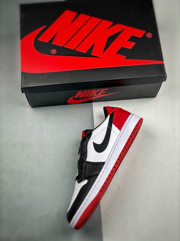 Tênis Nike Air Jordan 1 Low "Black Toe"