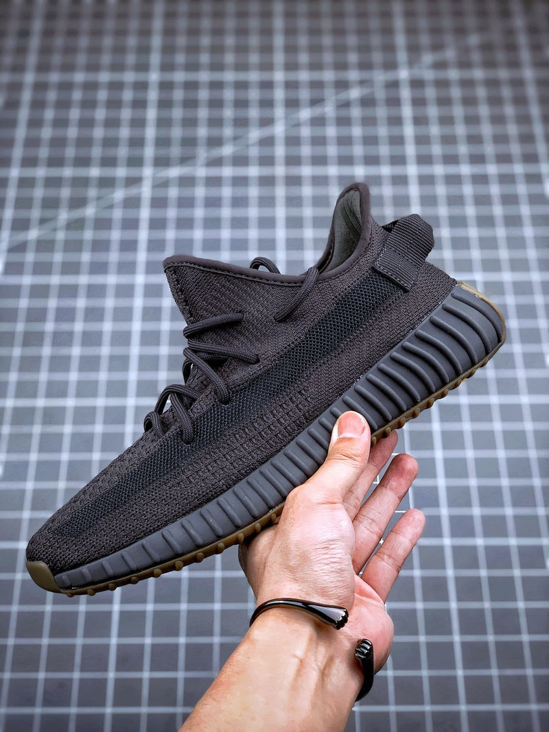 Tênis Adidas Yeezy Boost 350 V2 Cinder