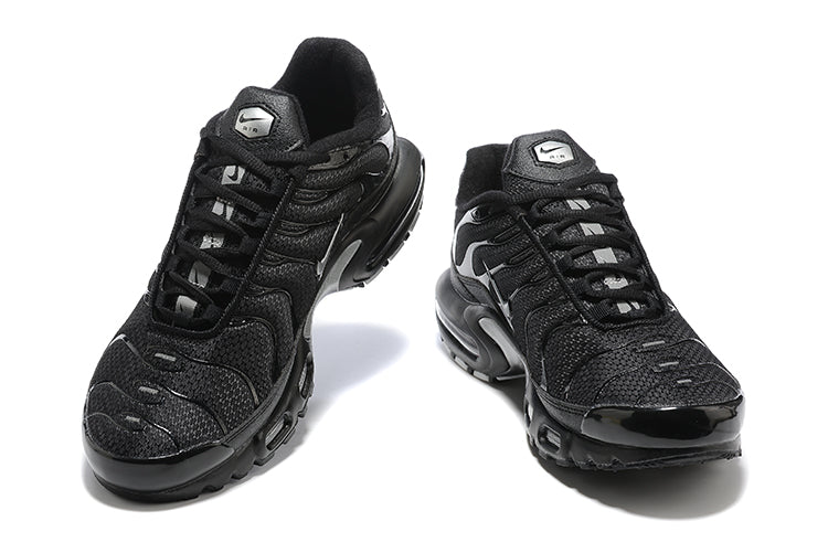 Tênis Nike Air Max Plus Tn "Triple Black"