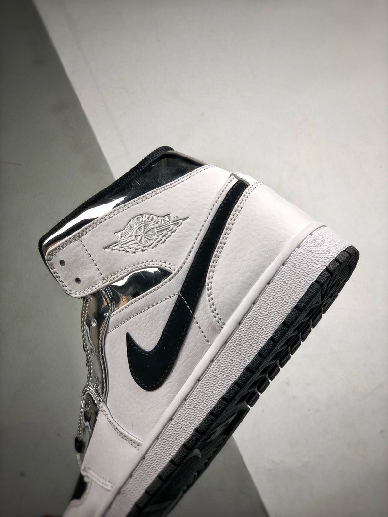 Tênis Nike Air Jordan 1 MID "Pass the Torch"