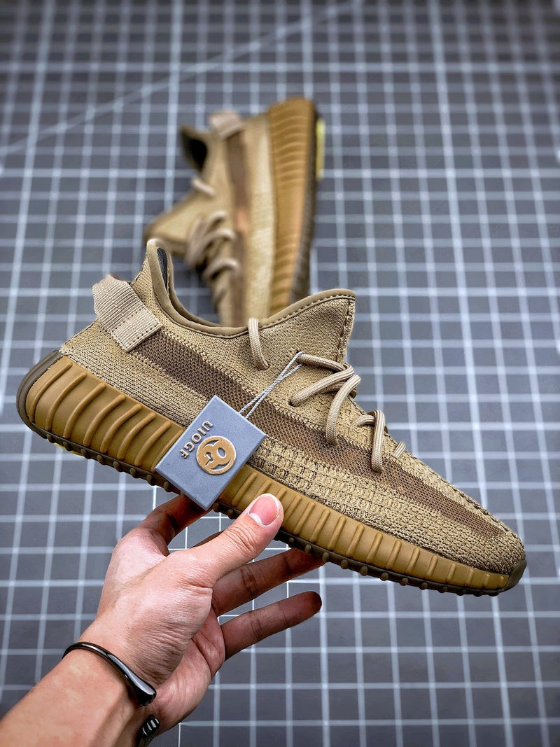 Tênis Adidas Yeezy Boost 350 V2 Earth