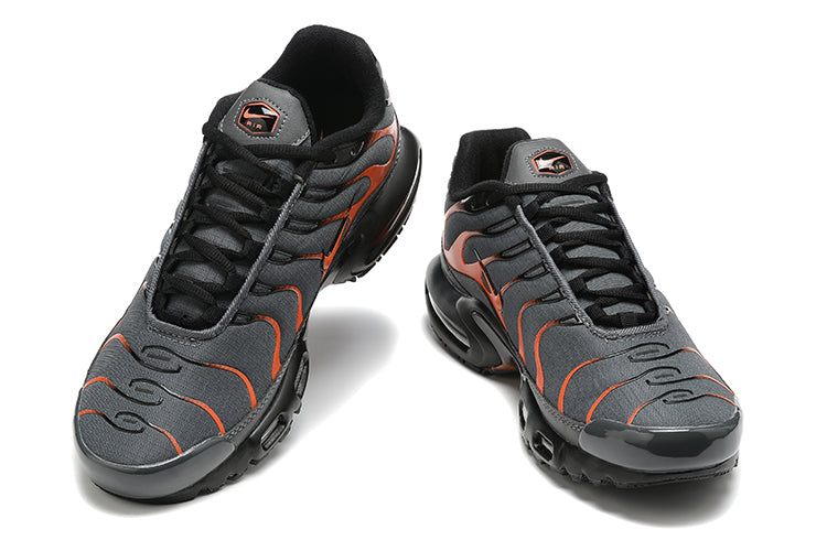 Tênis Nike Air Max Plus Tn "Safety Orange"